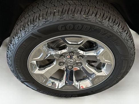 Used 2019 RAM 1500 Big Horn AWD/4WD image 31