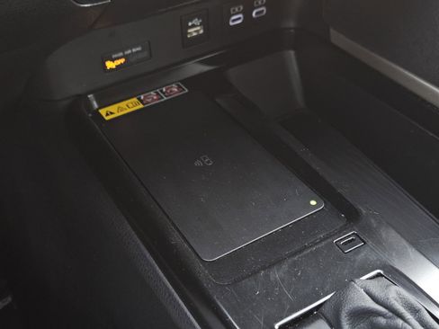 Used 2025 Toyota Camry LE image 26