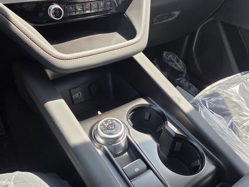 New 2026 Ford Explorer Active image 22