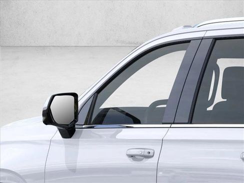 New 2026 Chevrolet Suburban LT w/ Comfort Package image 12