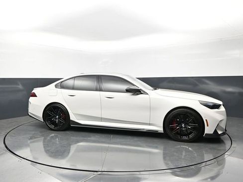 Used 2025 BMW M5 w/ Carbon Package AWD/4WD image 6
