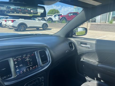 Used 2019 Dodge Charger Scat Pack w/ Daytona Edition Group RWD image 19