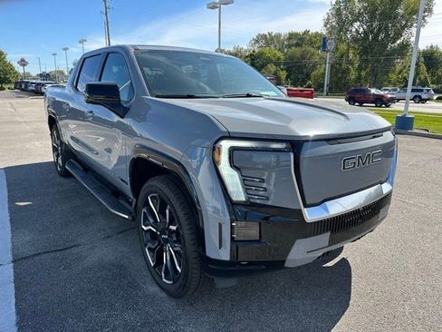 New 2025 GMC Sierra EV Denali image 4