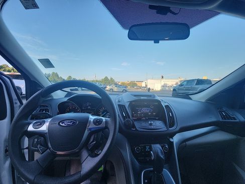 Used 2013 Ford Escape SE FWD image 17