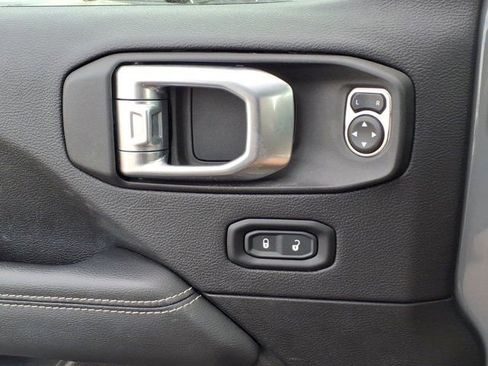 Used 2023 Jeep Wrangler Unlimited Sahara w/ Cold Weather Group image 24