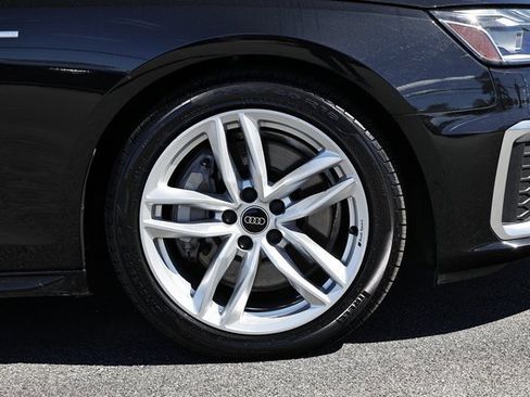 Used 2024 Audi A4 2.0T Premium Plus image 4