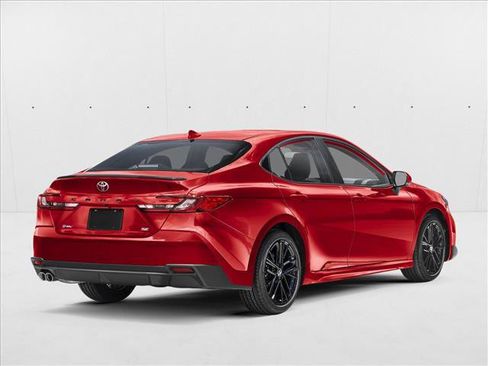 New 2026 Toyota Camry Hybrid FWD image 2