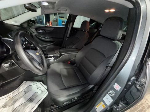 Used 2024 Chevrolet Malibu LT image 9