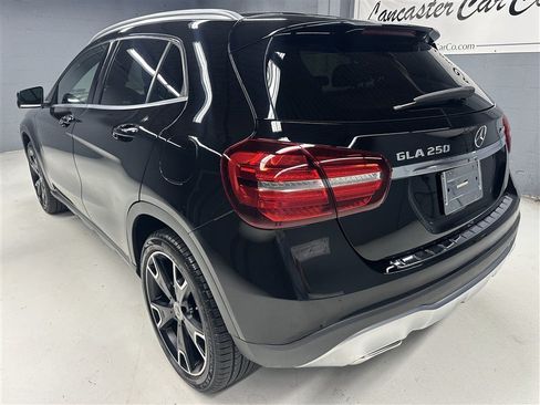 Used 2020 Mercedes-Benz GLA 250 4MATIC image 4