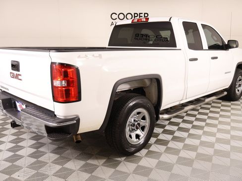 Used 2015 GMC Sierra 1500 4x4 Double Cab w/ Sierra Convenience Package image 19