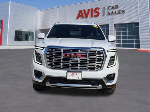 Used 2025 GMC Yukon Denali image 10