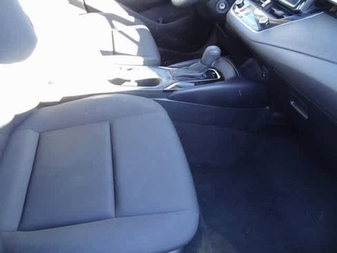 Used 2023 Toyota Corolla LE image 24