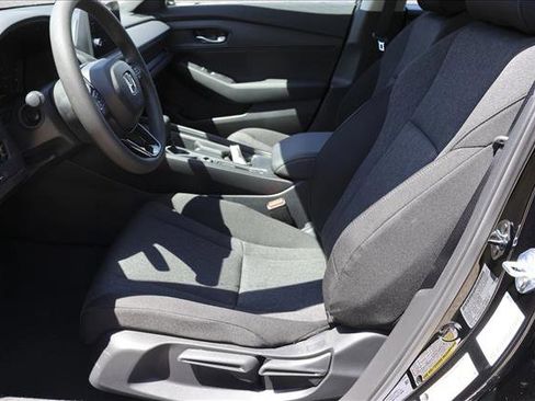 New 2026 Honda Accord LX image 11
