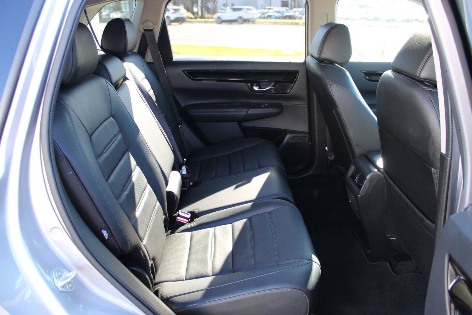 Used 2025 Honda CR-V EX-L image 12