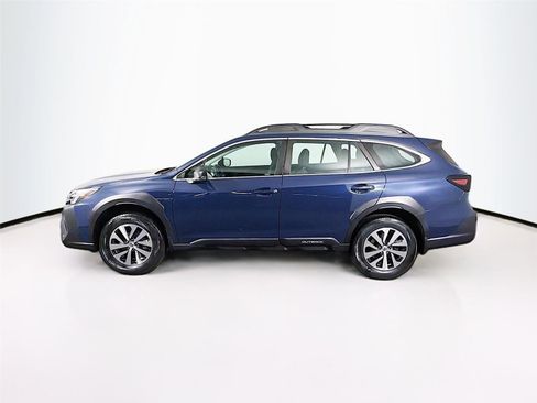 Certified 2023 Subaru Outback AWD/4WD image 4