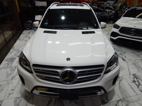 Used 2019 Mercedes-Benz GLS 450 4MATIC image 3