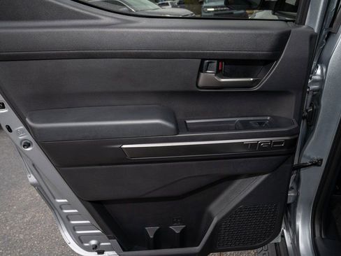 New 2025 Toyota Tacoma TRD Off-Road image 9