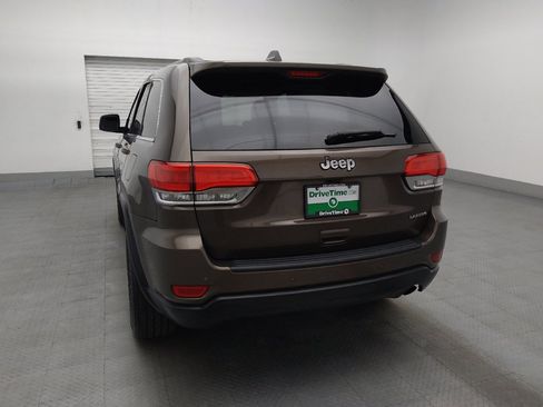 Used 2019 Jeep Grand Cherokee Laredo w/ Laredo X Package RWD image 6