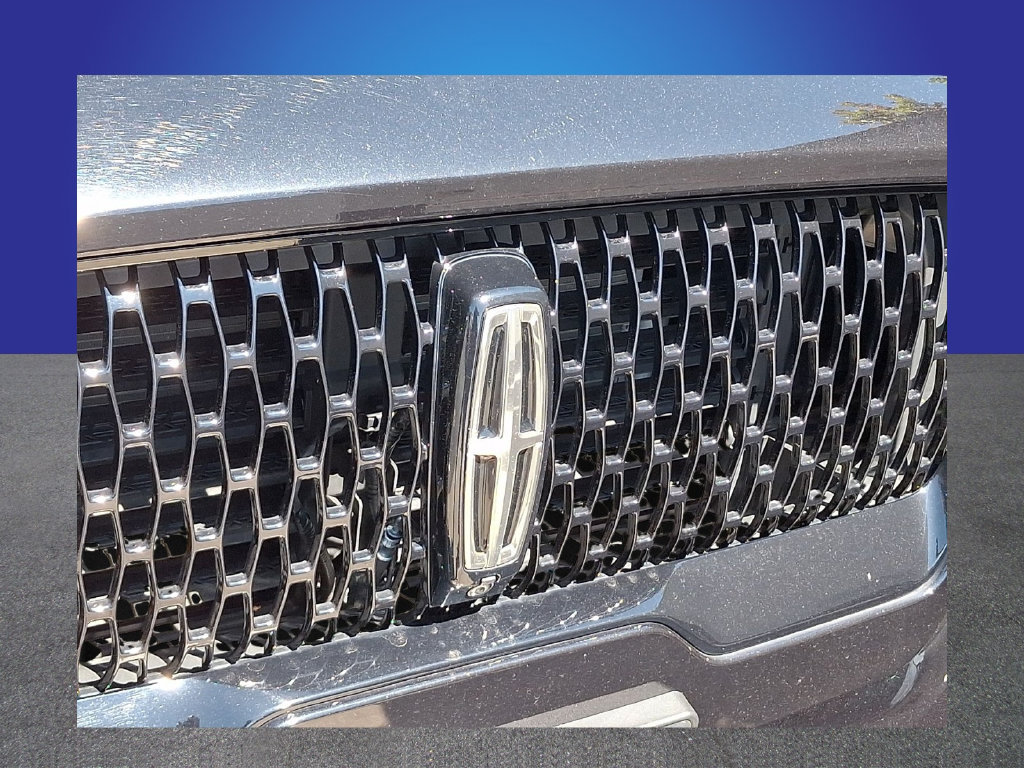 Used 2022 Lincoln Aviator Reserve w/ Equipment Group 201A AWD/4WD image 4