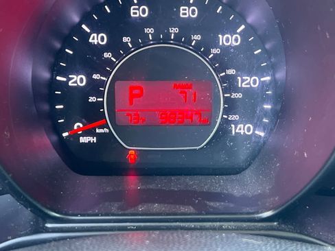 Used 2019 Kia Soul + FWD image 26