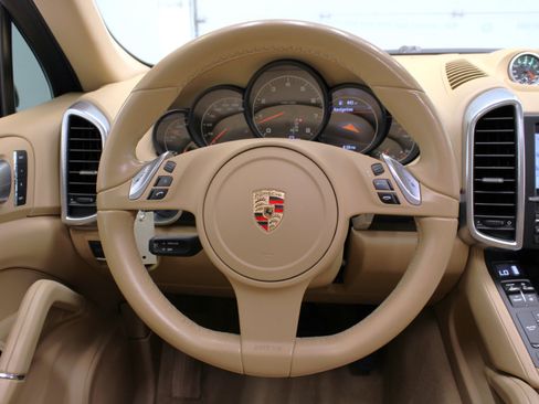 Used 2012 Porsche Cayenne image 60