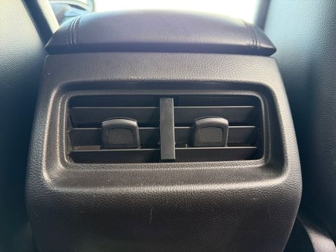 Used 2017 Ford Edge SEL w/ Equipment Group 201A FWD image 32