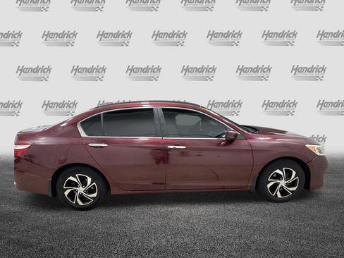 Used 2017 Honda Accord LX image 11
