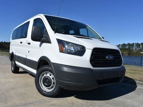 Used 2015 Ford Transit 250 130 Low Roof image 1