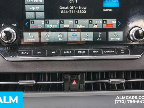 Used 2023 Mitsubishi Outlander SE image 45