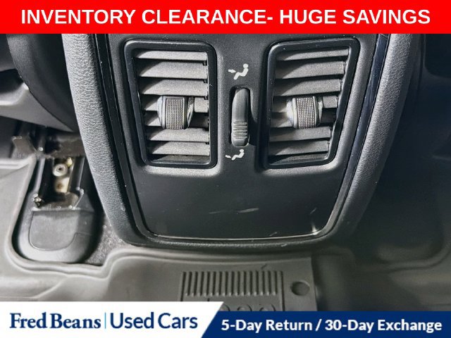Used 2020 Jeep Grand Cherokee Laredo w/ Quick Order Package 2BN North AWD/4WD image 33