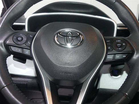 Used 2022 Toyota Corolla SE FWD image 30