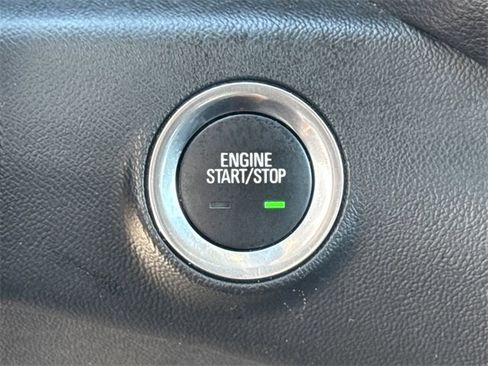 Used 2023 GMC Terrain SLT image 35