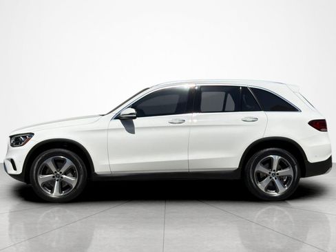 Used 2022 Mercedes-Benz GLC 300 4MATIC image 2