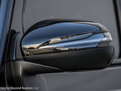 Used 2024 Mercedes-Benz G 550 image 8