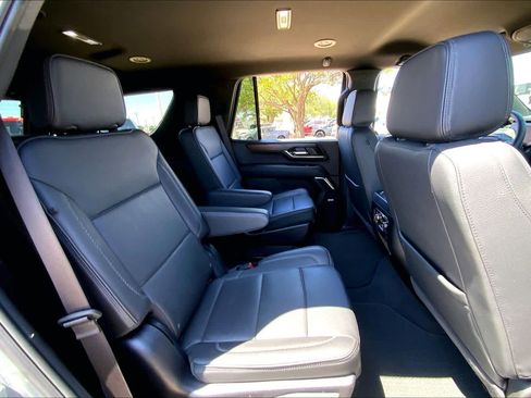 Used 2025 GMC Yukon Denali AWD/4WD image 20