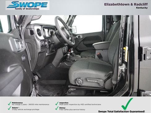 New 2025 Jeep Gladiator Sport image 12