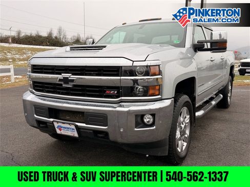 Used 2017 Chevrolet Silverado 2500 LTZ w/ Duramax Plus Package image 9
