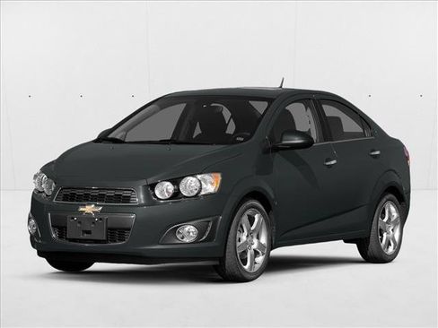 Used 2015 Chevrolet Sonic LT FWD image 1