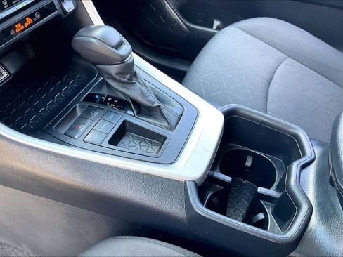 Used 2023 Toyota RAV4 XLE image 17