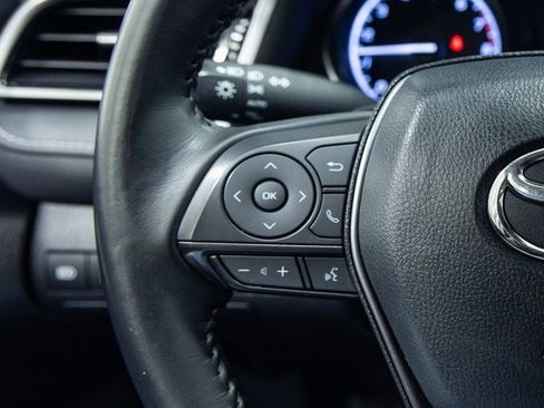 Used 2023 Toyota Camry SE image 14