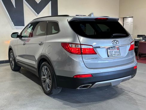 Used 2016 Hyundai Santa Fe Limited image 7