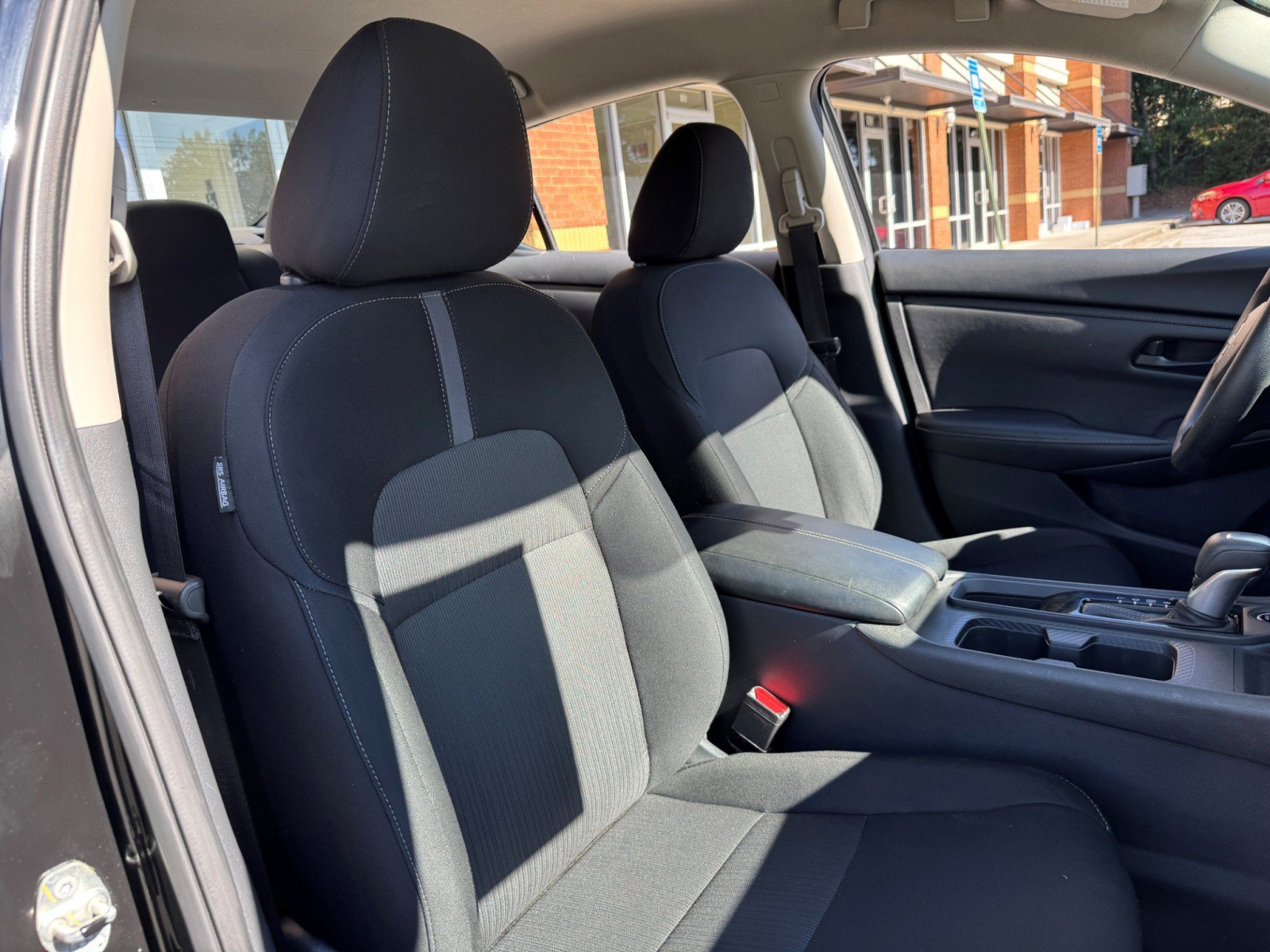 Used 2024 Nissan Sentra S FWD image 29