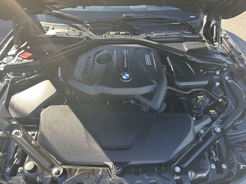 Used 2017 BMW 430i Convertible image 18