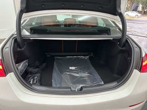 Used 2025 Mercedes-Benz C 300 Sedan image 24