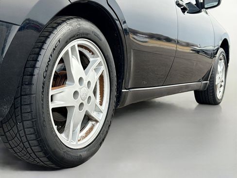 Used 2007 Mitsubishi Galant ES image 12