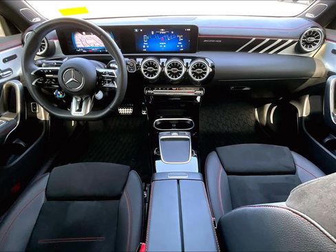 Used 2025 Mercedes-Benz CLA 35 AMG 4MATIC image 16