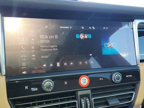 New 2026 Porsche Macan image 16