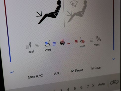 Used 2022 RAM 1500 TRX w/ TRX Level 2 Equipment Group image 9