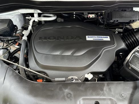 Certified 2020 Honda Passport Touring image 22