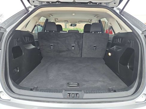 Used 2023 Ford Edge SE image 33